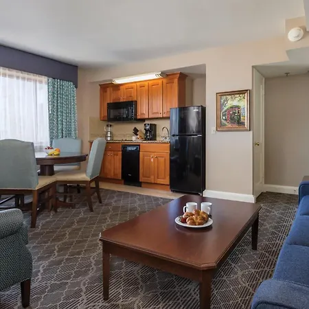 Hotel Club Wyndham Avenue Plaza