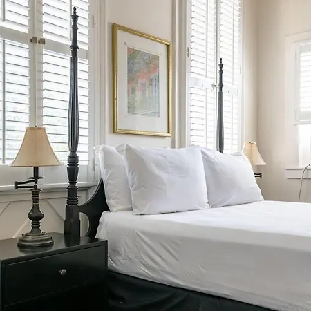 The Streetcar Historic Hotel New Orleans