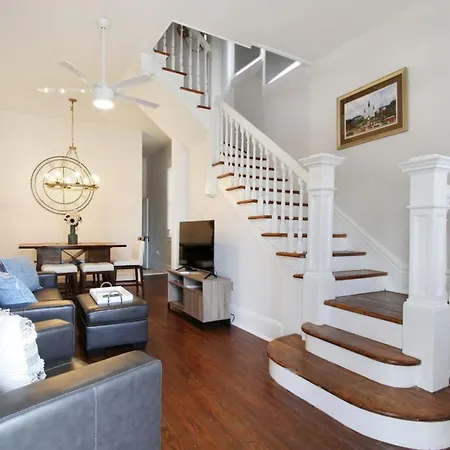 Apartment Lovely Mid *