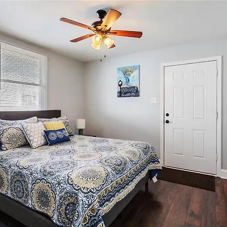 Holiday home Broadmoor W Private Entry New Orleans