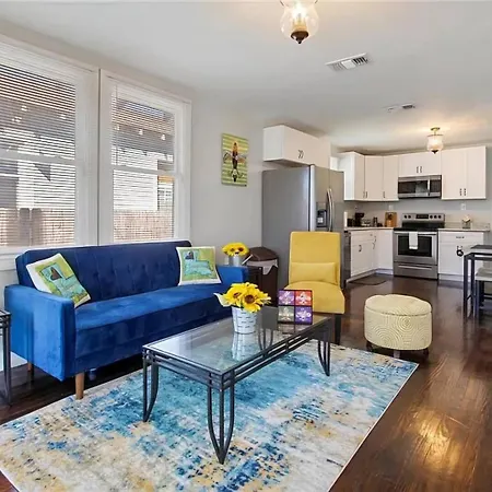 Broadmoor W Private Entry Holiday home *