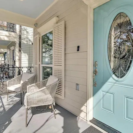Holiday home Spacious 3br W Fenced Backyard New Orleans