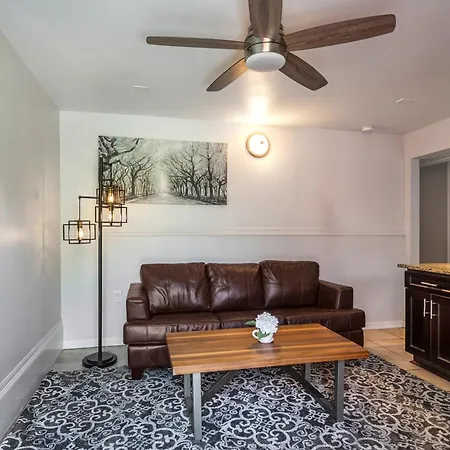 Modern 4br Elegant Living - Downtown Nola *