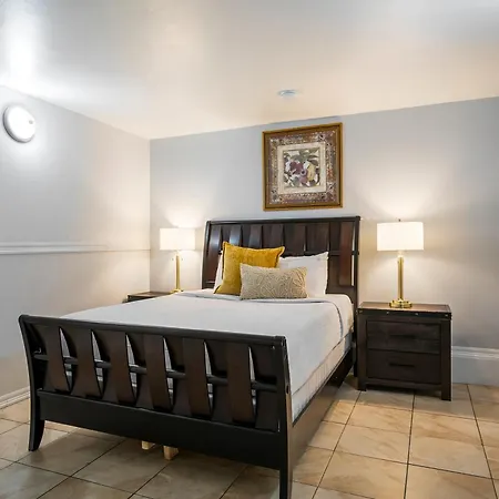 Modern 4br Elegant Living - Downtown Nola