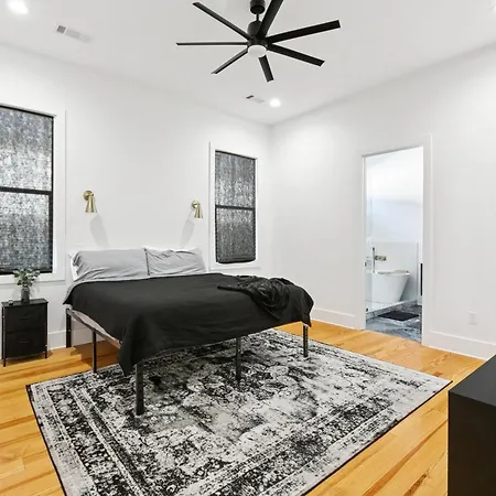 The Royal Haus Nola 3 Bed Beauty
