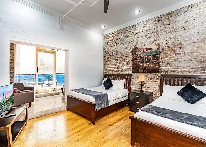 Steps From French Quarter W/ Private Terrace - 12 Guests