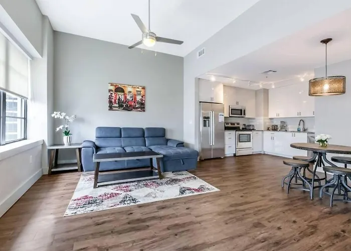 Original Condo In The Heart Of New Orleans