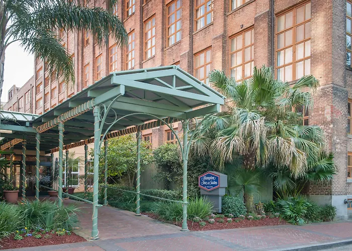 Hampton Inn And Suites New Orleans Convention Center