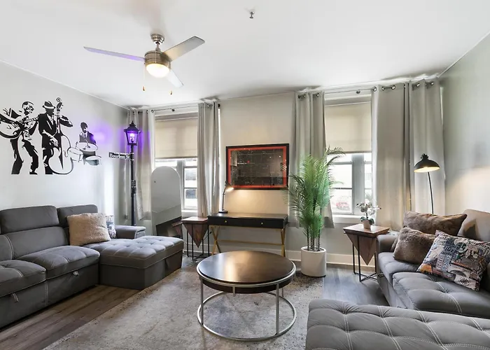 California Building Oasis: 1Br Condo In Vibrant New Orleans