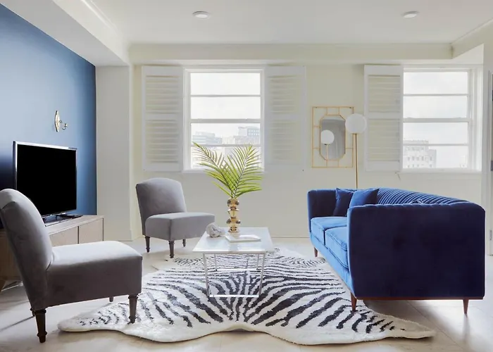 Deluxe Canal Street Suites By Sonder