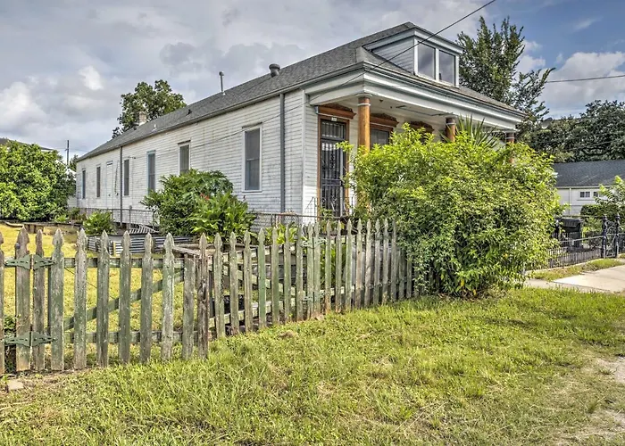 Classic New Orleans Home Near River, Zoo And Tram!