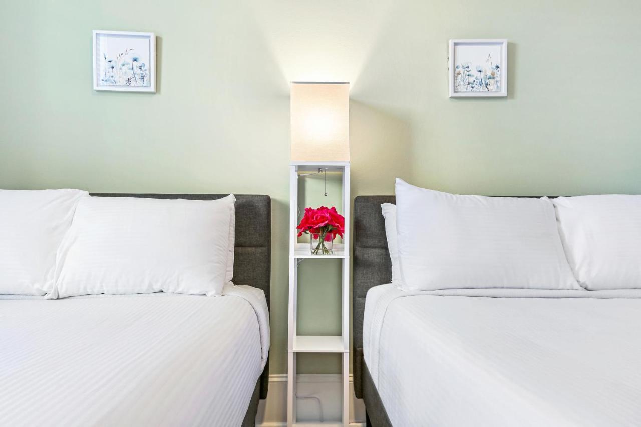 Hosteeva Chic Urban Retreat W Pool Steps To St Charles Ave And Near Bourbon St