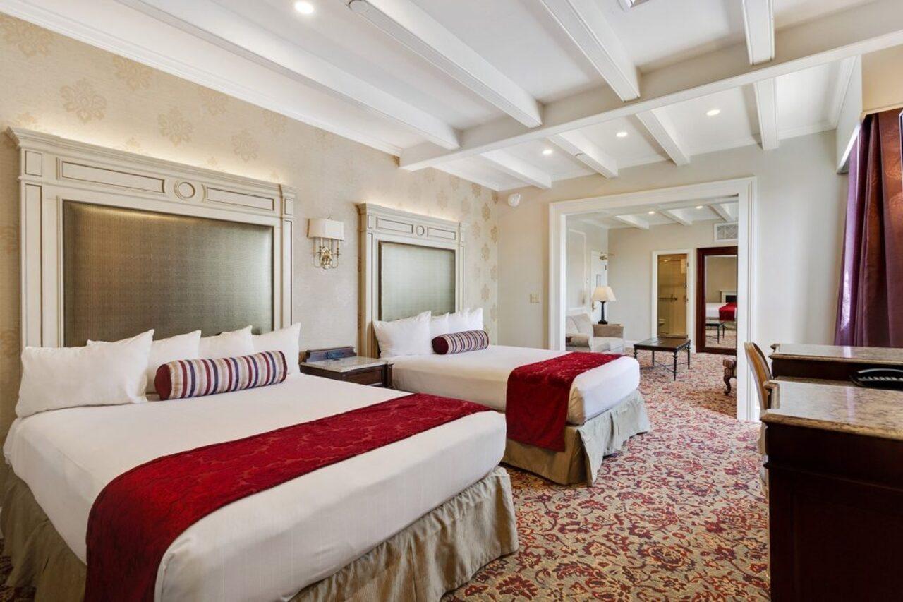 Hotel Conti