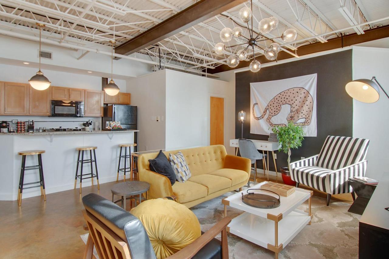 Luxury Arts District Apartment *