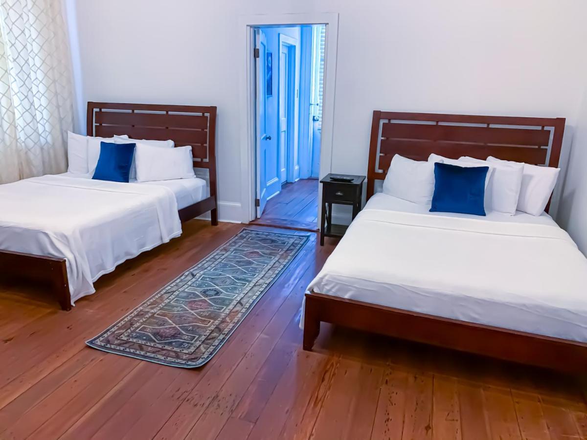 Hotel Bourbon Street