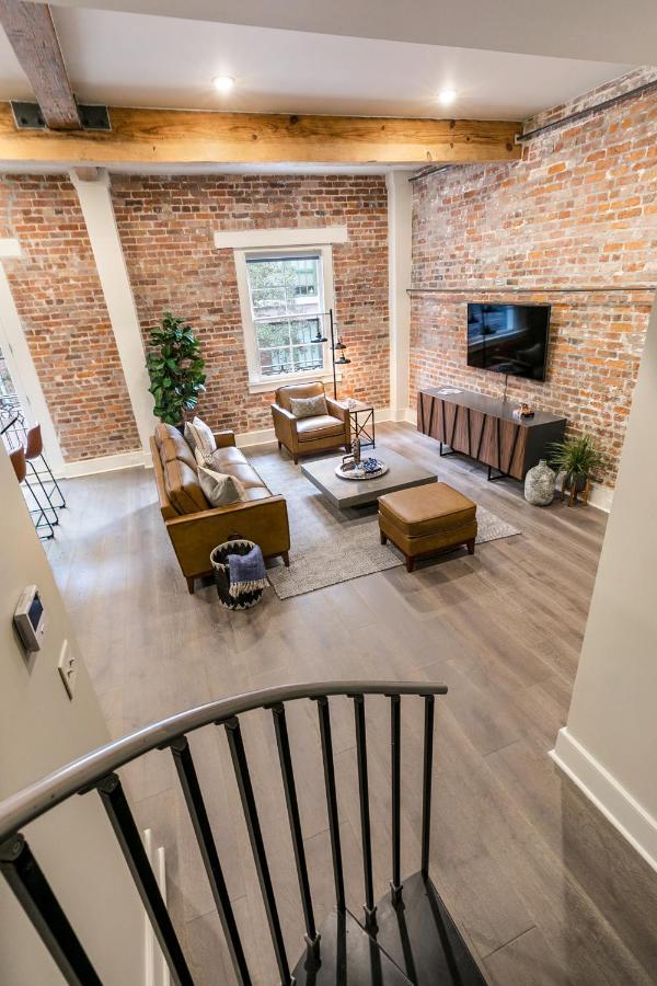The St John * New Orleans