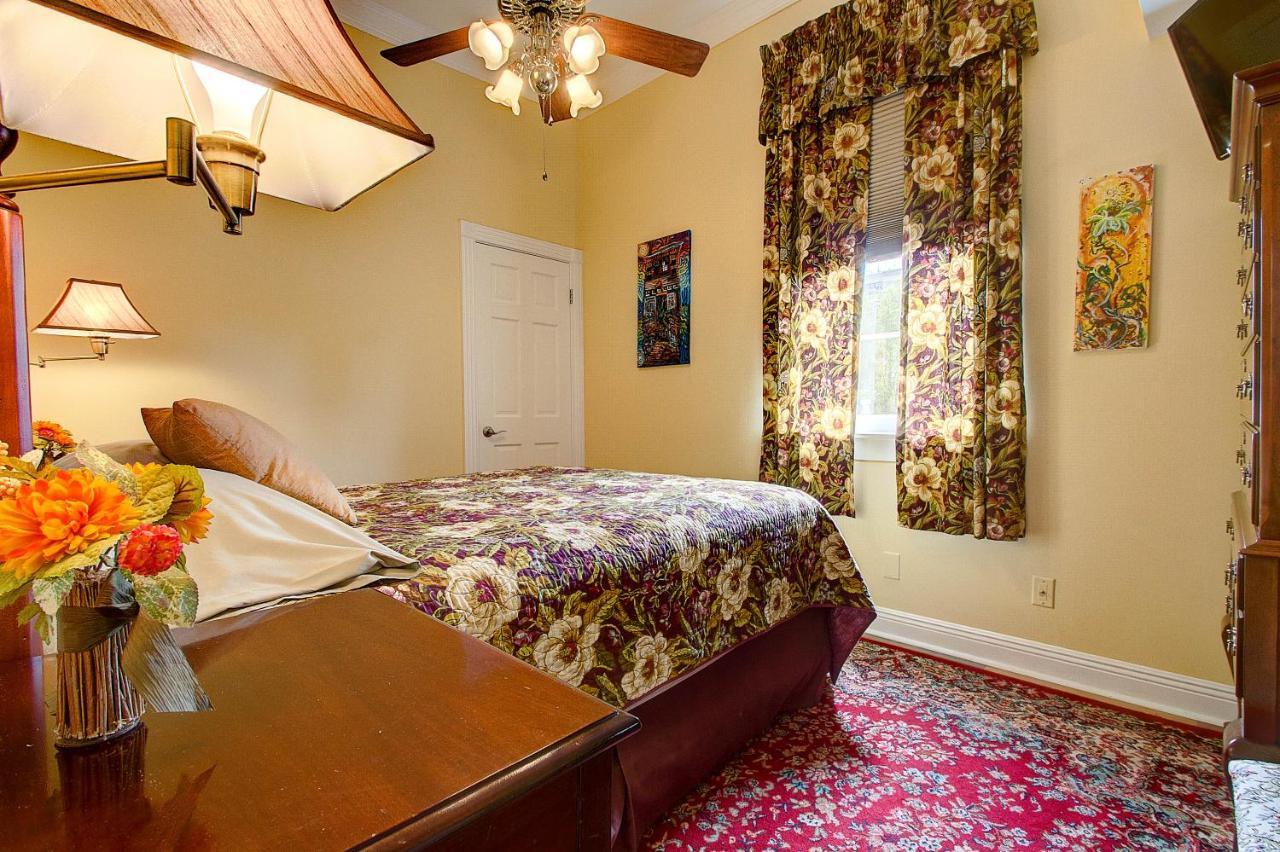 Bed & Breakfast R&b - Award Winning (adults Only) New Orleans