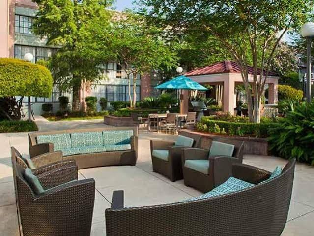 Sonesta Es Convention Center Hotel 3*