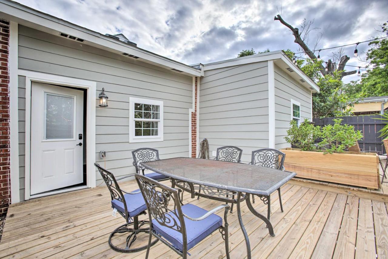 Chic Escape With Furnished Deck Walk To Cafes! Holiday home