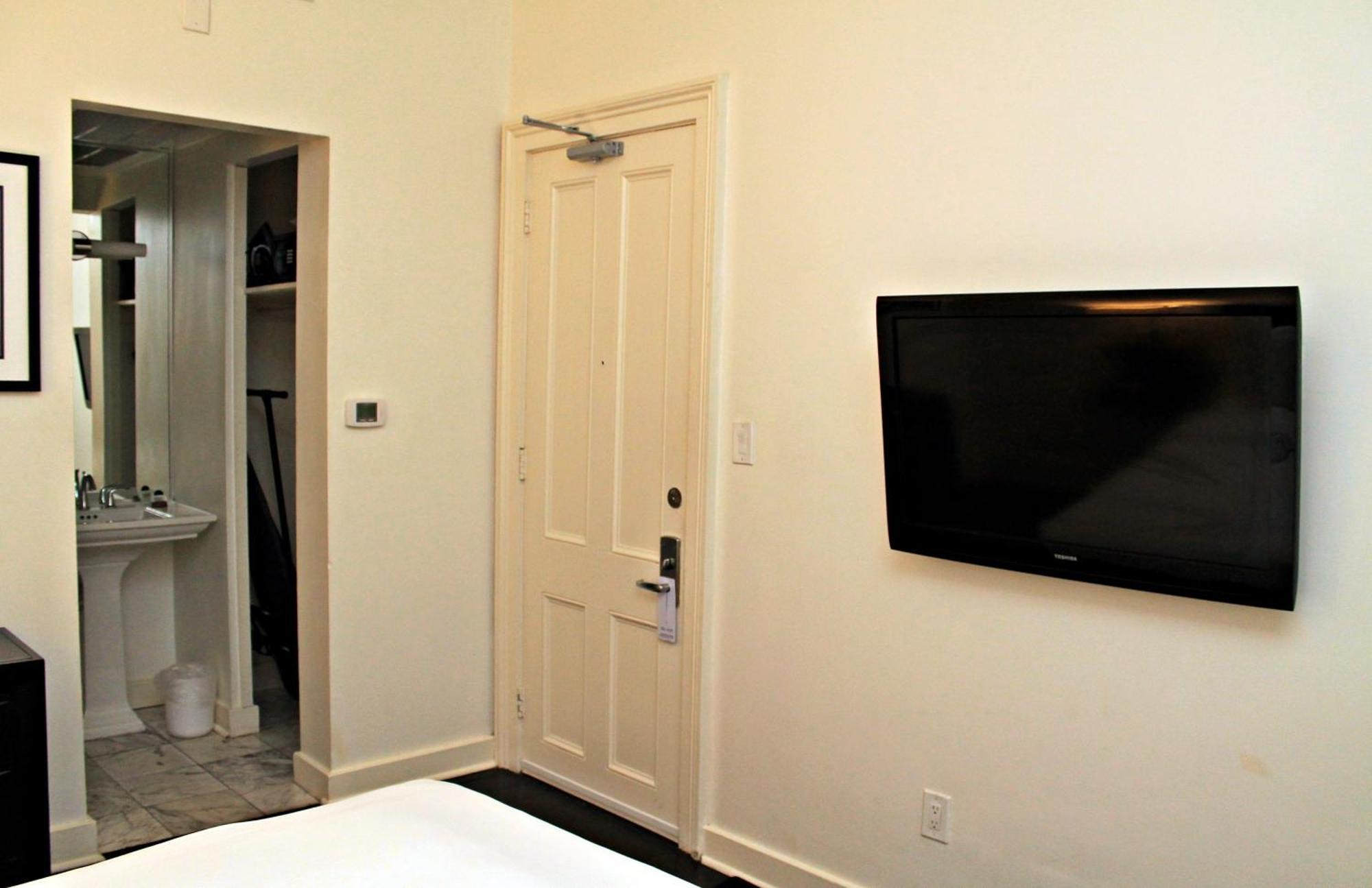 St. Helene New Orleans