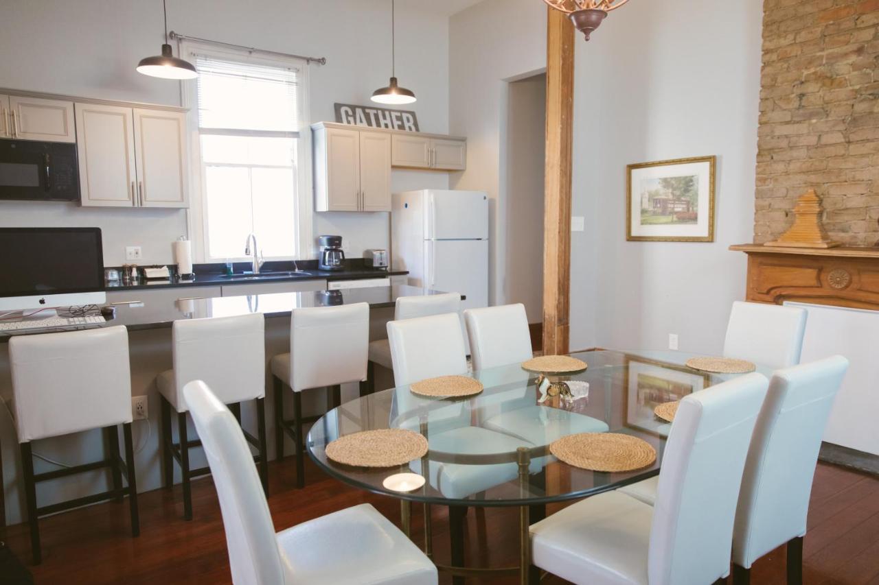 Paused - Miss Ruby's Mid-city *