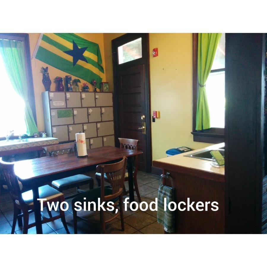 Site 61 Hostel *