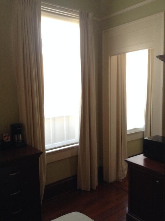 Inn The Prytania Oaks 2*