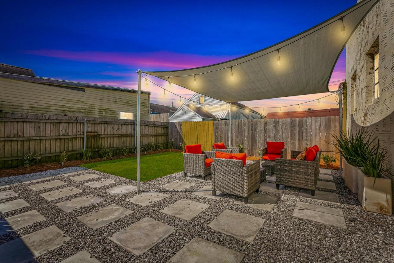 Private 2br In Uptown By Hosteeva Apartment