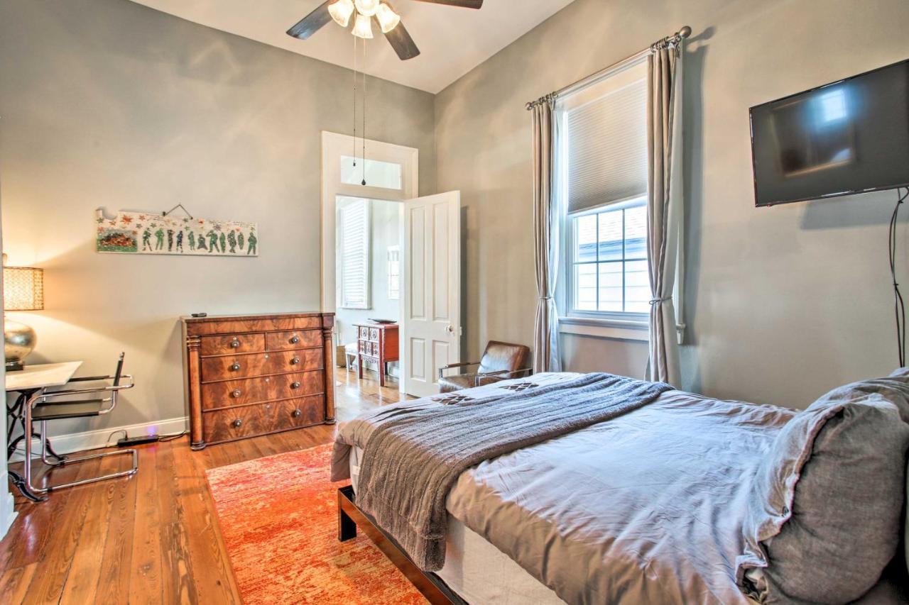 Uptown Nola On Magazine Street With Backyard! * New Orleans