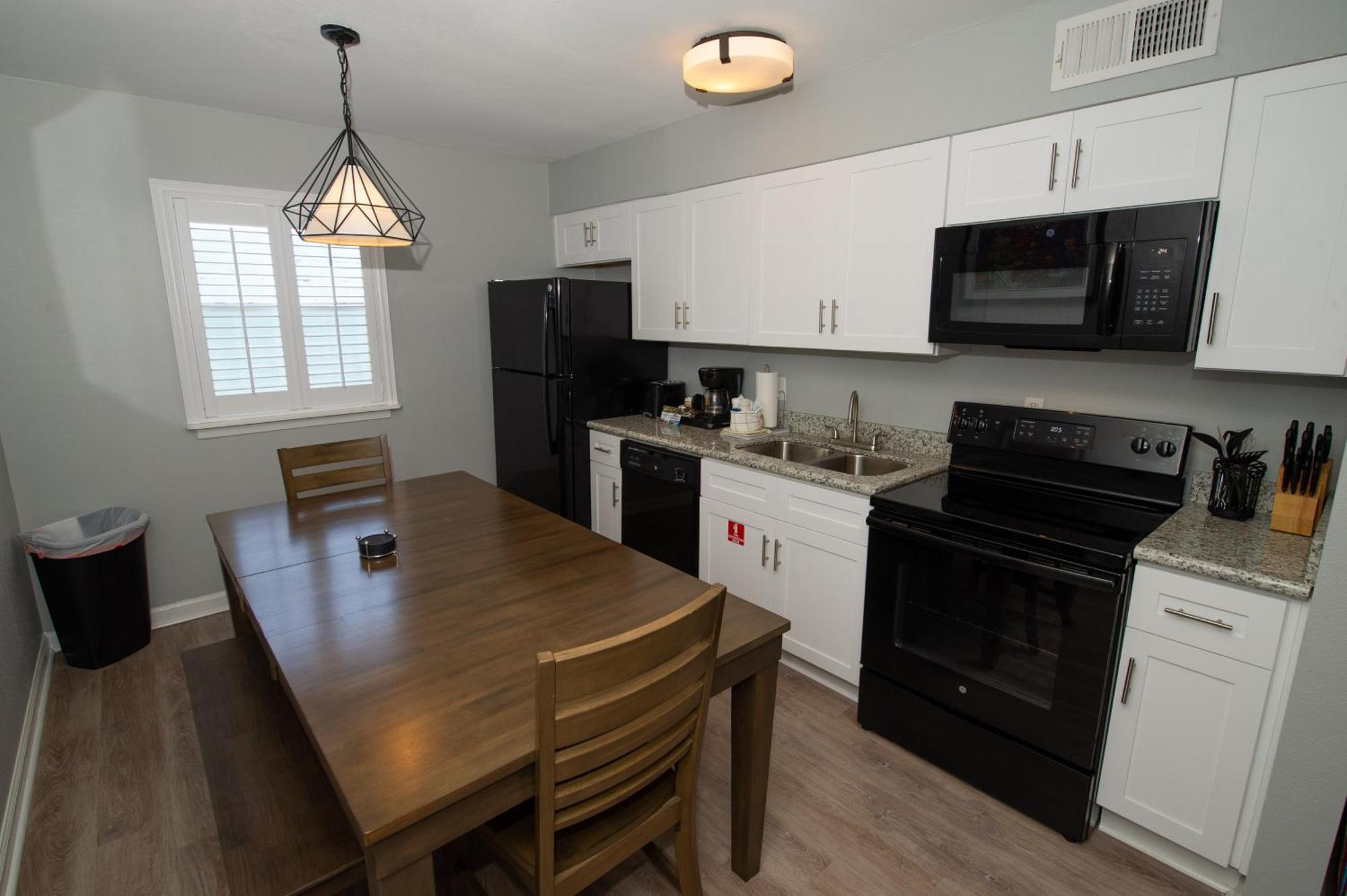 Frenchmen Orleans At 519, Ascend Collection Hotel