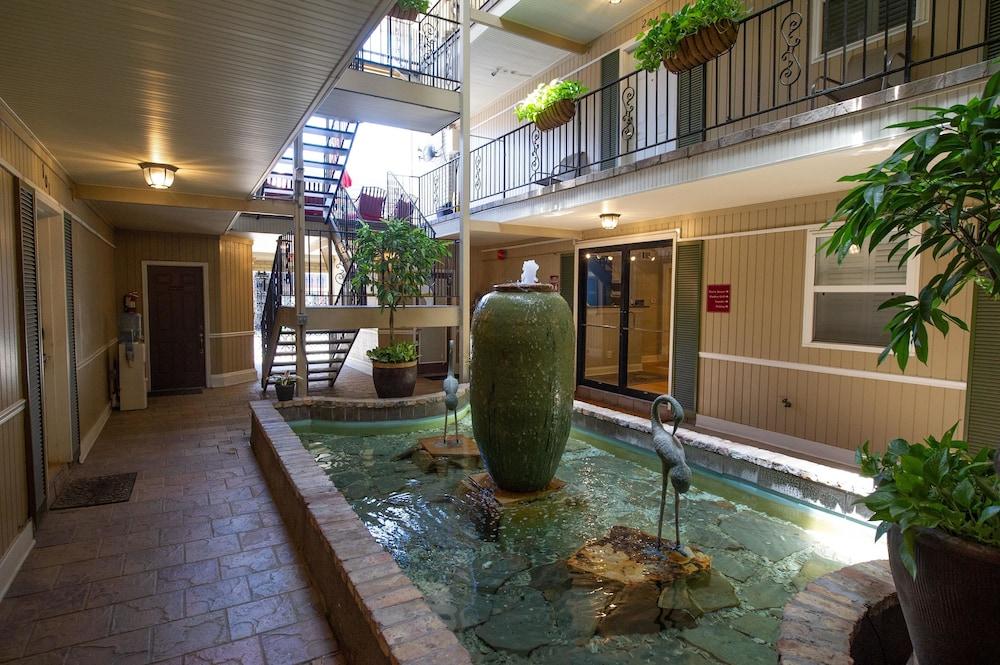 Frenchmen Orleans At 519, Ascend Collection New Orleans