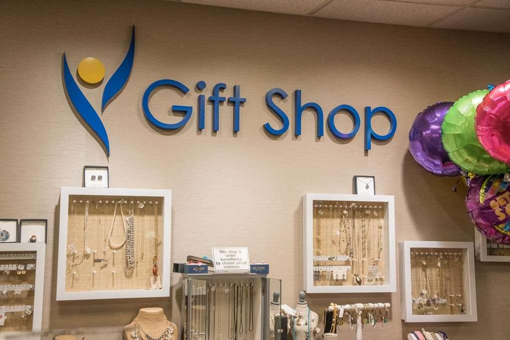 Brent House Hotel 3*