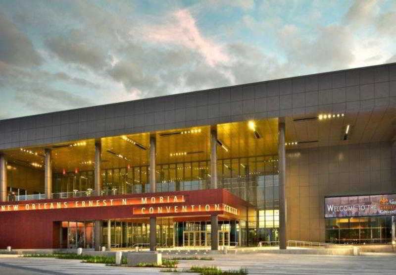 Courtyard By Marriott Downtown Near The French Quarter 3*