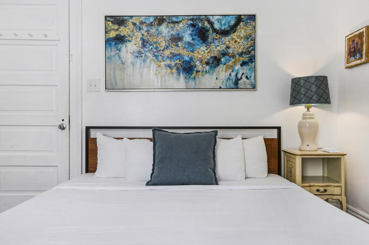 Holiday home Uptown Spacious 4bd/3ba With Historic Charm