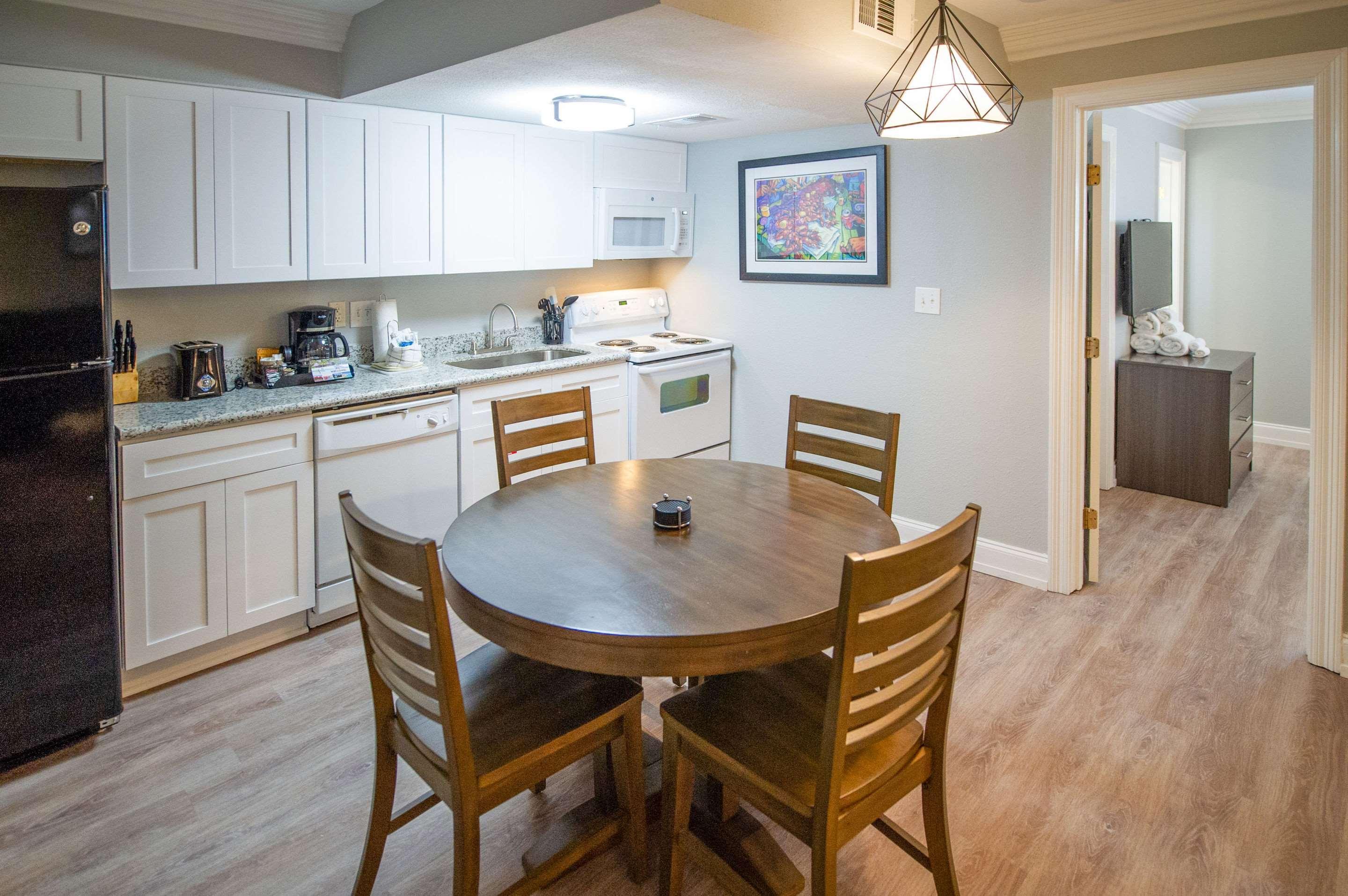 Hotel Frenchmen Orleans At 519, Ascend Collection