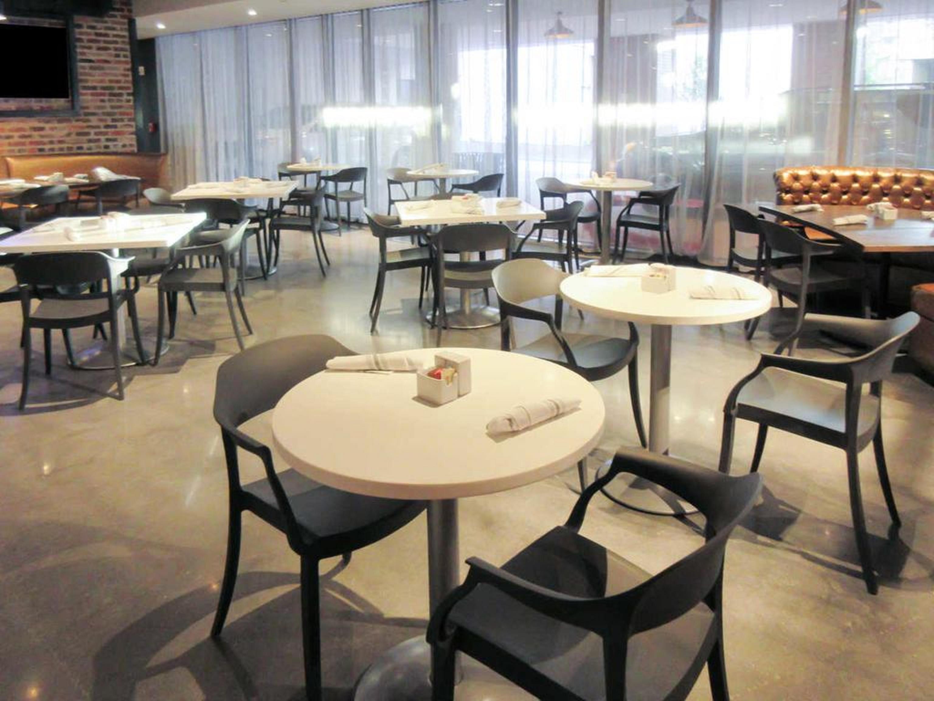 Cambria Downtown Warehouse District Hotel