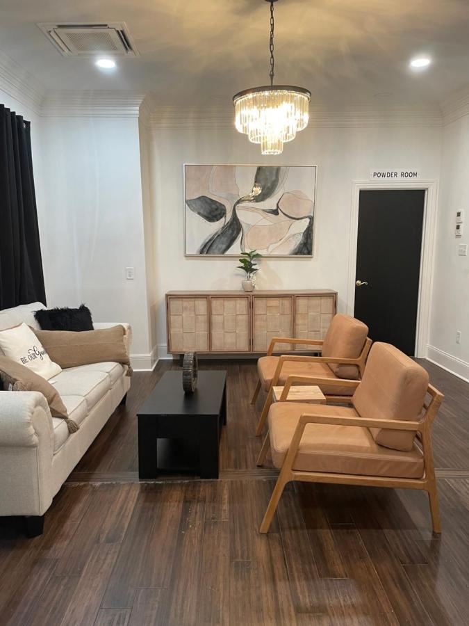 Serenity In The Marigny Bed & Breakfast