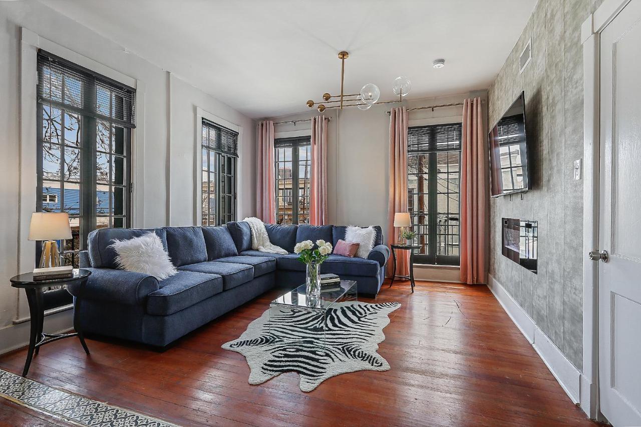 St Charles-mardi Gras 6bd *