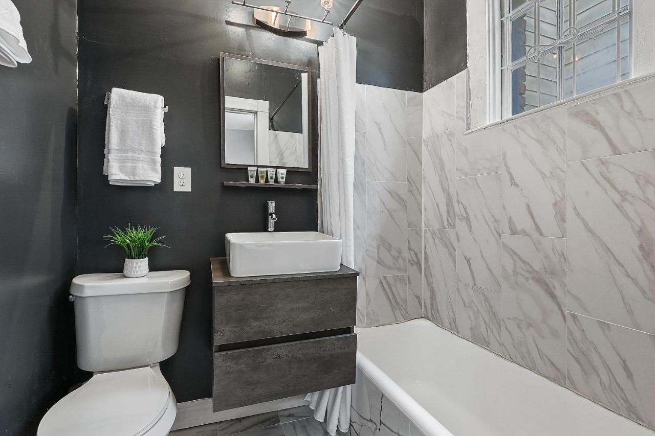 St Charles-mardi Gras 6bd Apartment