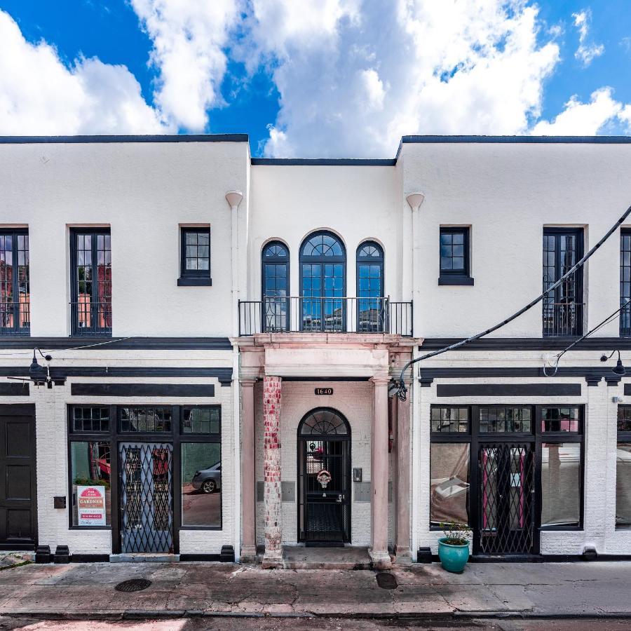 Apartment St Charles-mardi Gras 6bd *