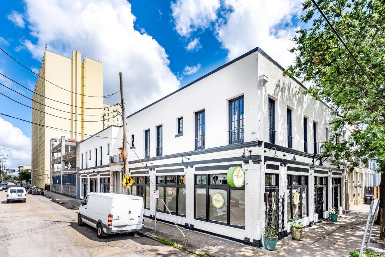 St Charles-mardi Gras 6bd *