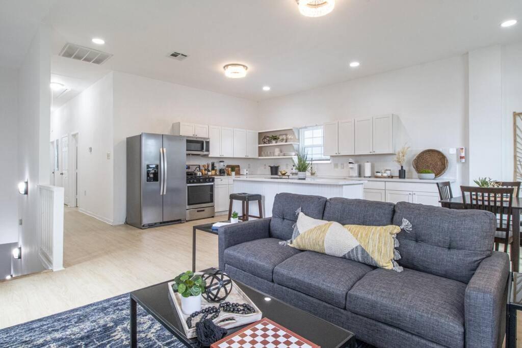 Apartment Upscale Loft Downtown Nola 2835 *