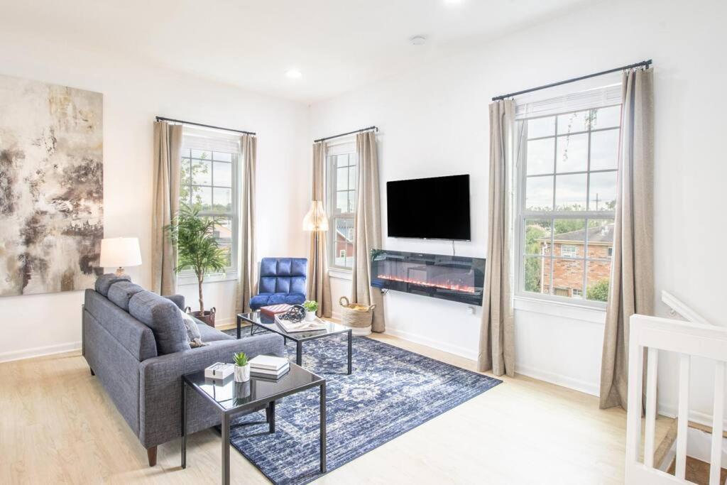 Upscale Loft Downtown Nola 2835 Apartment
