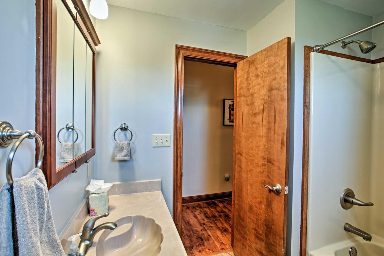 Holiday home Private Dock With Lift Waterfront Home! New Orleans