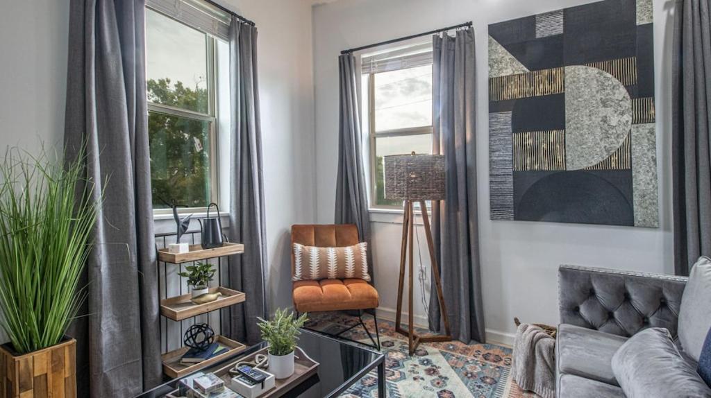 Luxury Nola Oasis W 6 Bedrooms * New Orleans