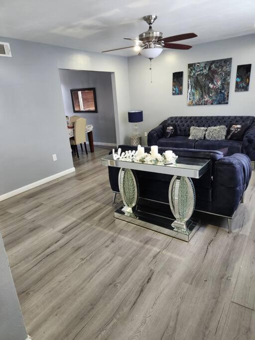 Hotel Orleans House With Pool & Parking, Peaceful Block New Orleans