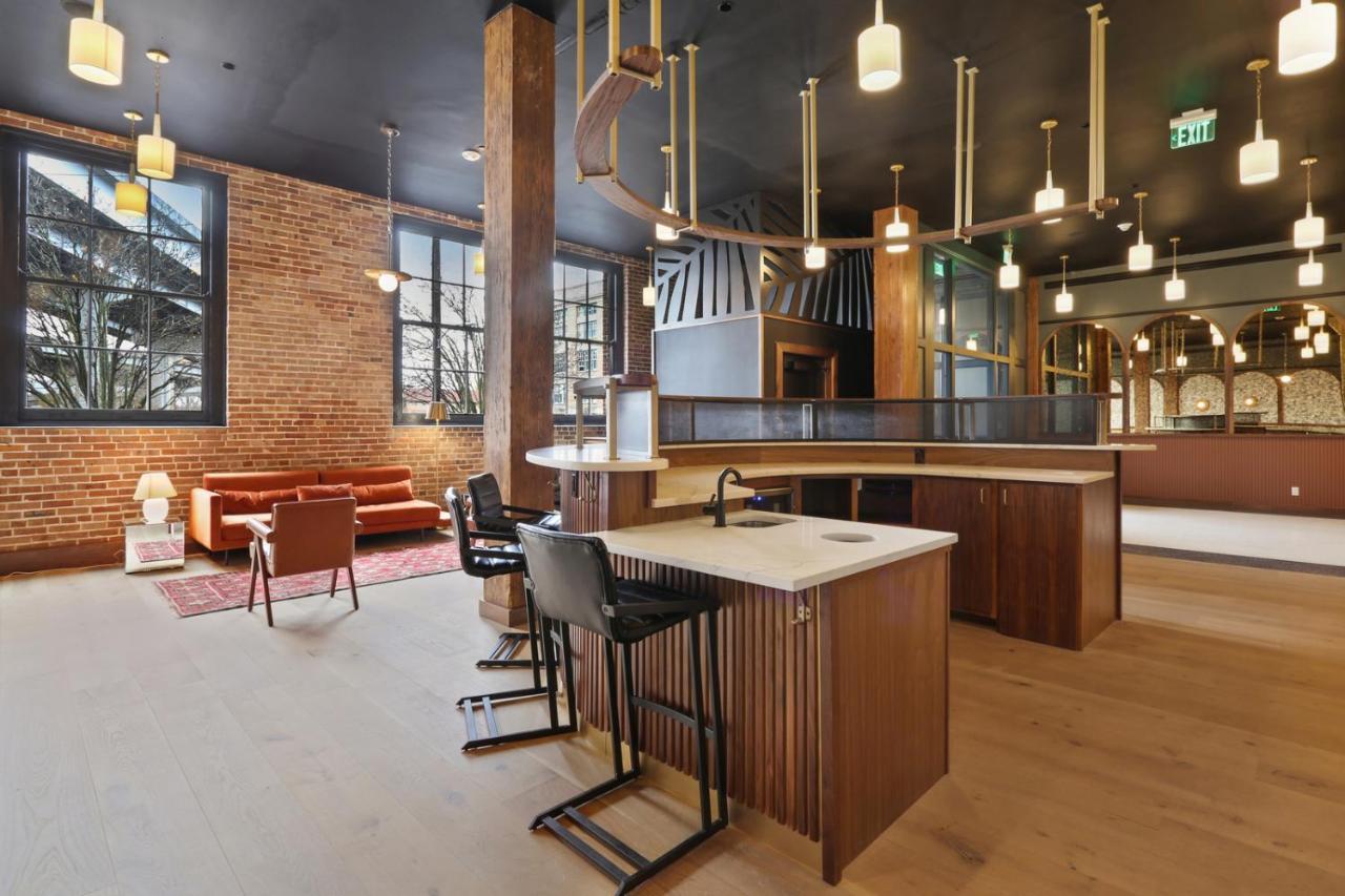 Roami At Brassline New Orleans