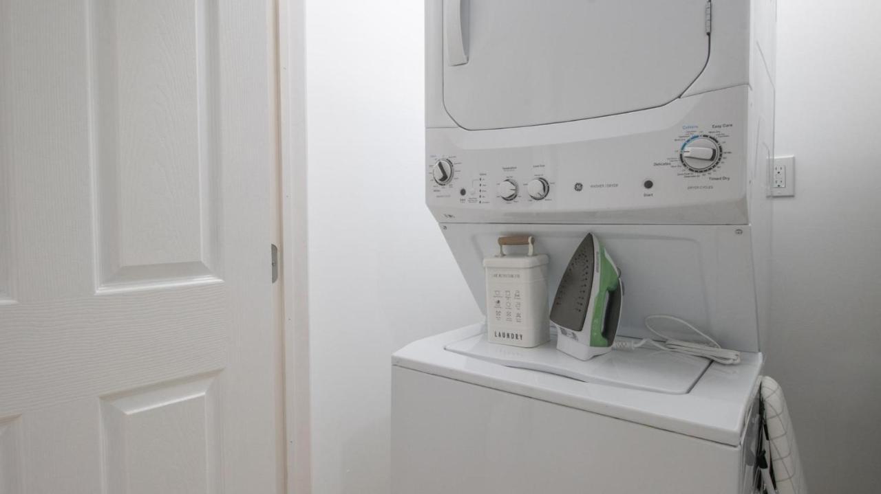 Vibrant Blue Luxury 2316 Apartment New Orleans