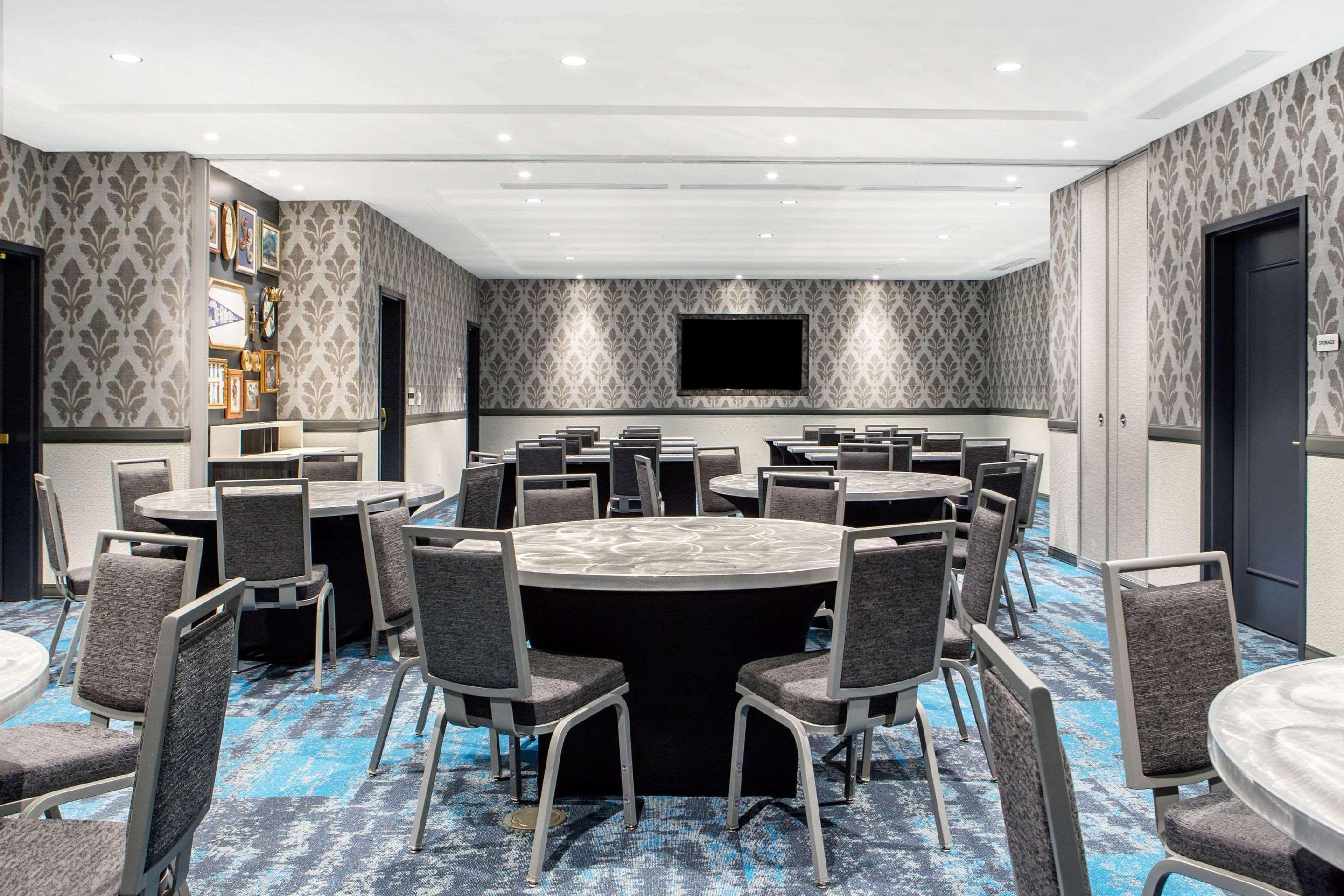 Cambria Downtown Warehouse District New Orleans