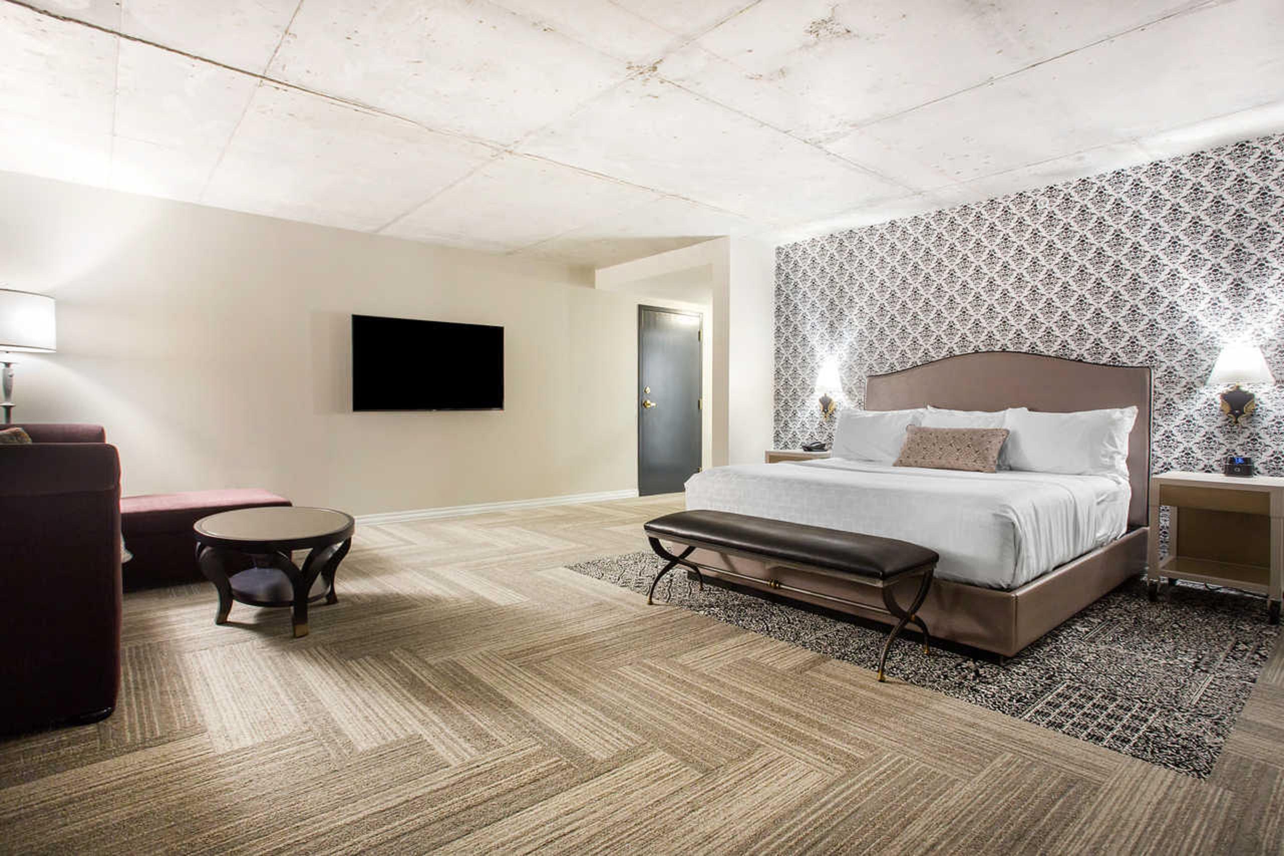 Cambria Downtown Warehouse District